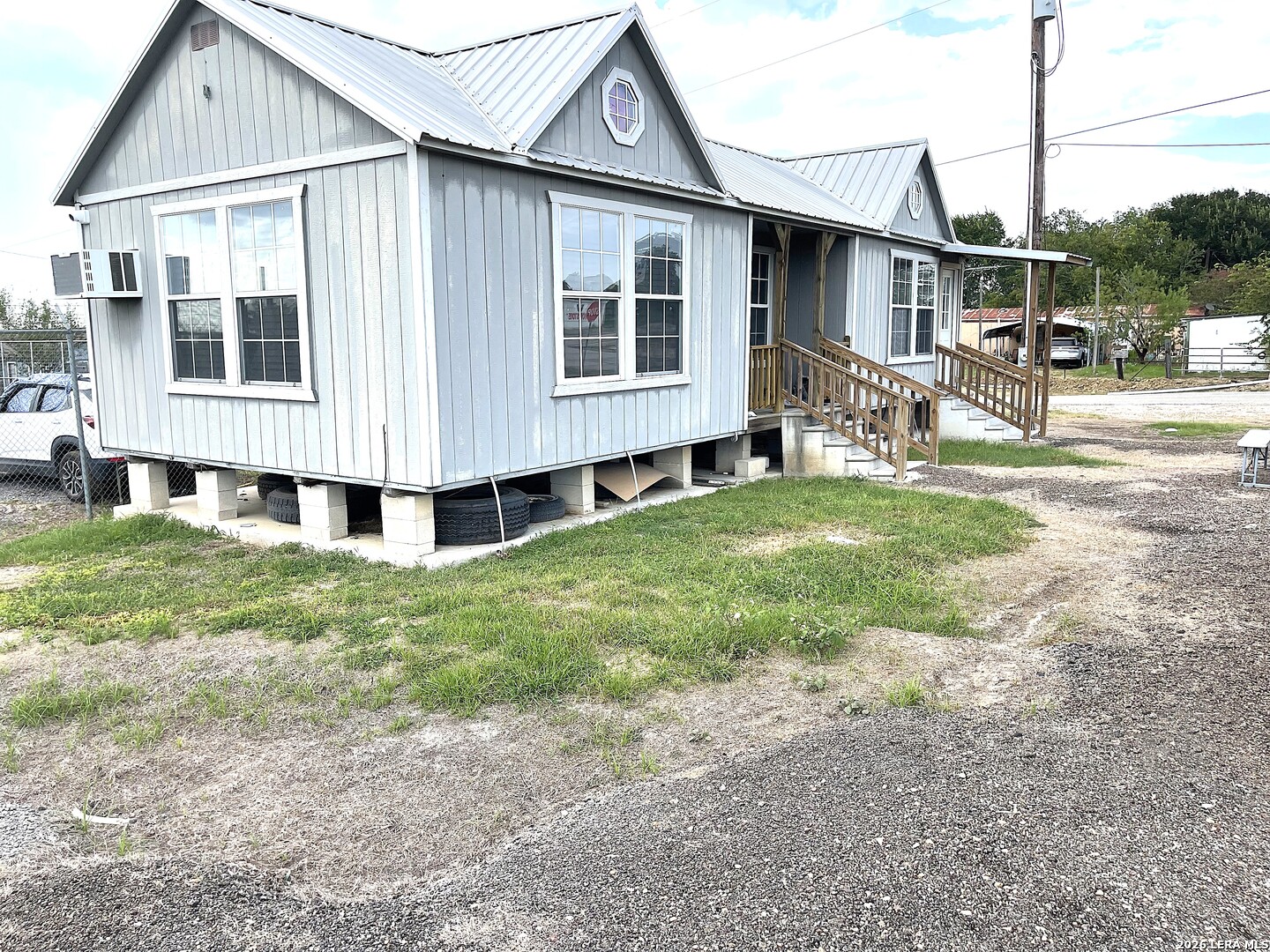 306 Us Hwy 183 North Cuero TX 77954