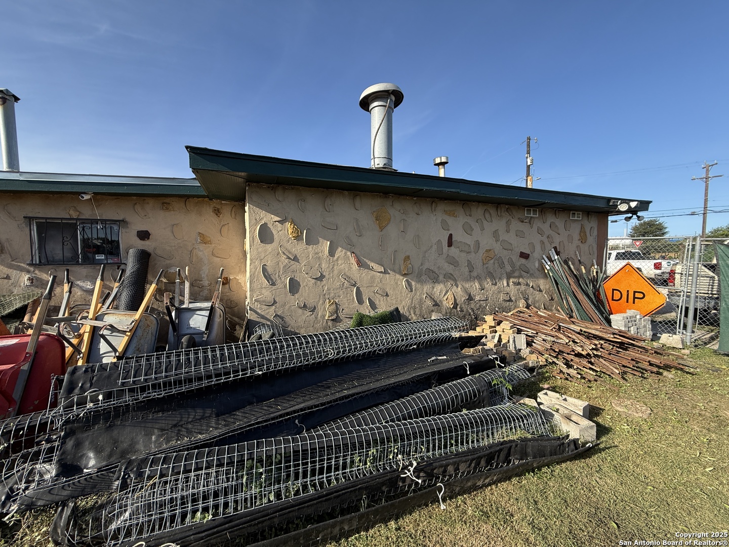 1130 Hampton San Antonio TX 78210