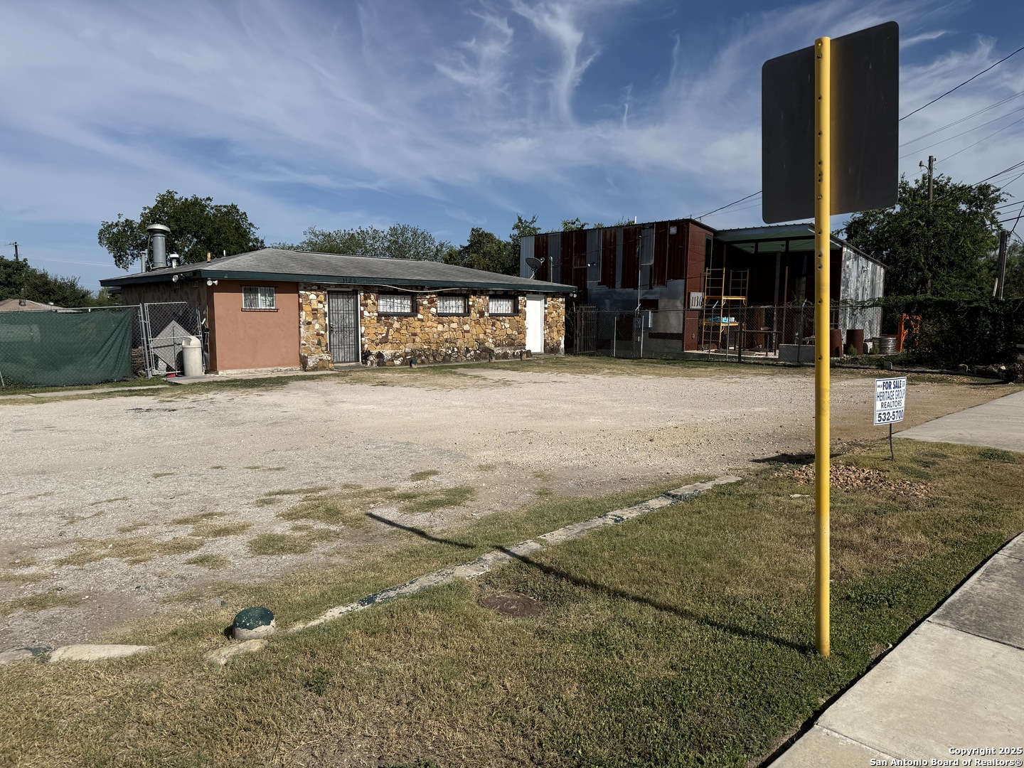 1130 Hampton San Antonio TX 78210