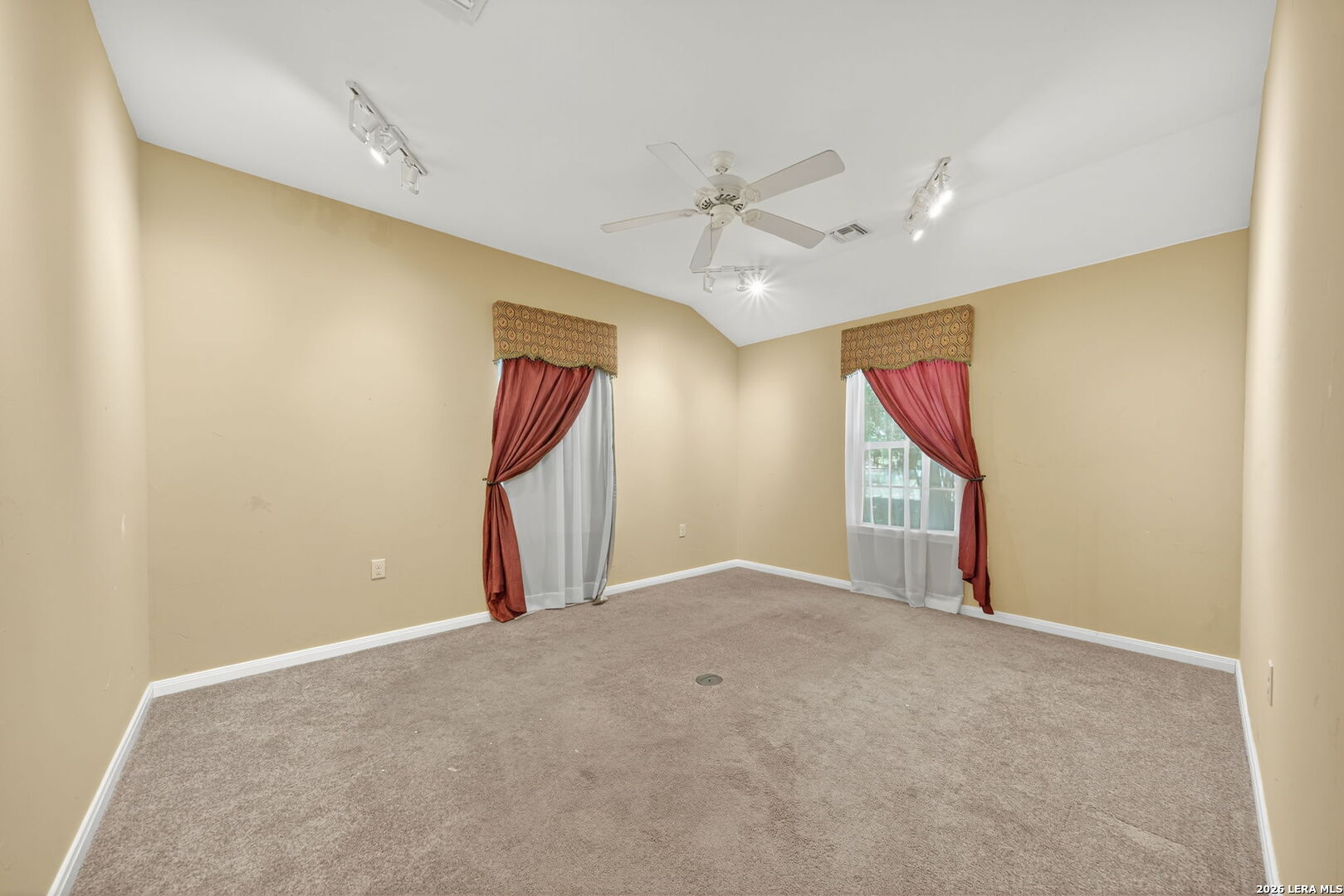 916 E Blanco Road Boerne TX 78006