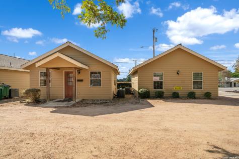 916 E Blanco Road Boerne TX 78006