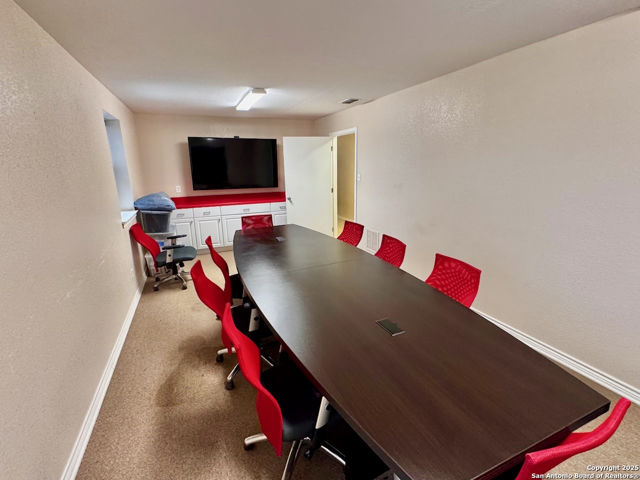 14800 S Ih 35 Dilley TX 78017