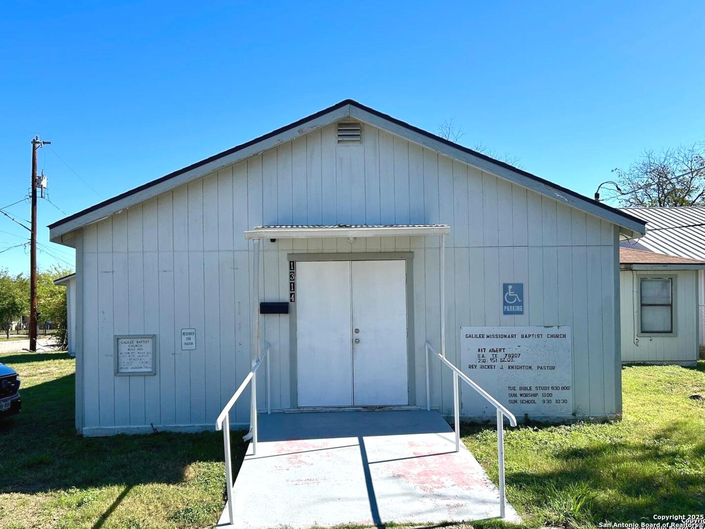 1314 SW 19th. Street San Antonio TX 78207