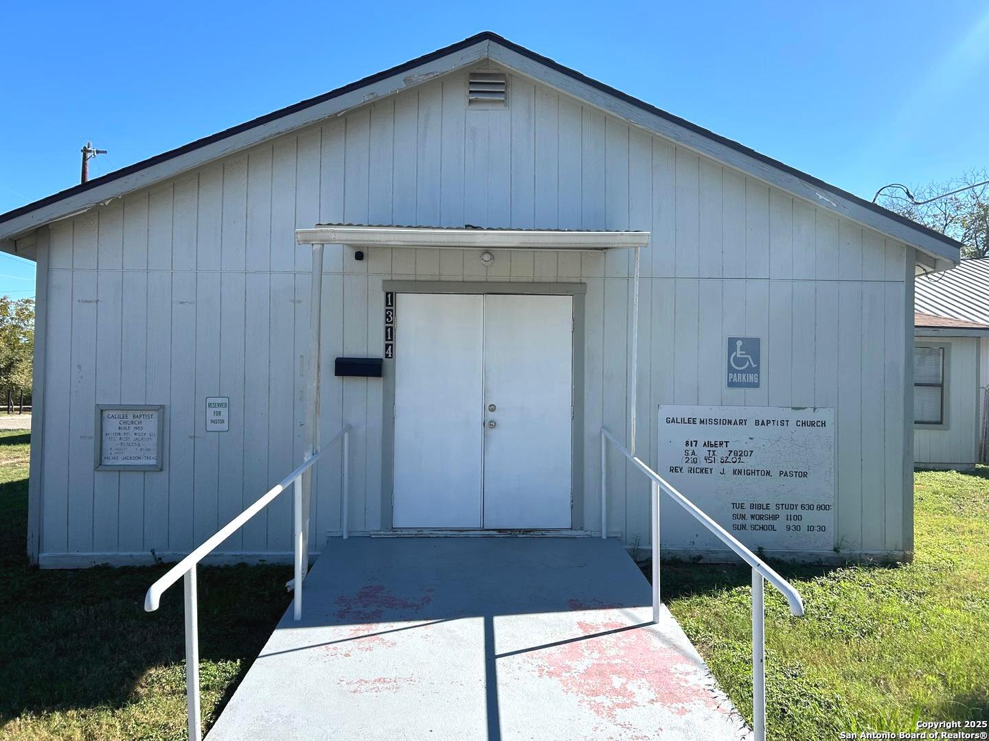 1314 SW 19th. Street San Antonio TX 78207