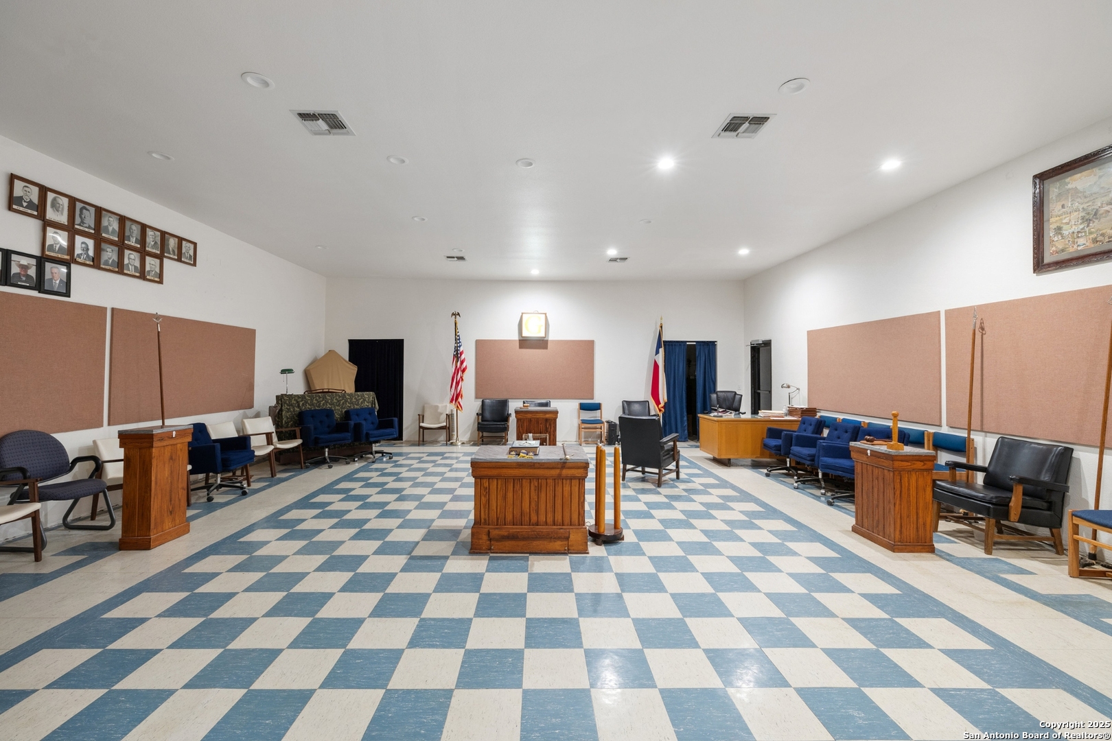 403 W Main Street Johnson City TX 78636