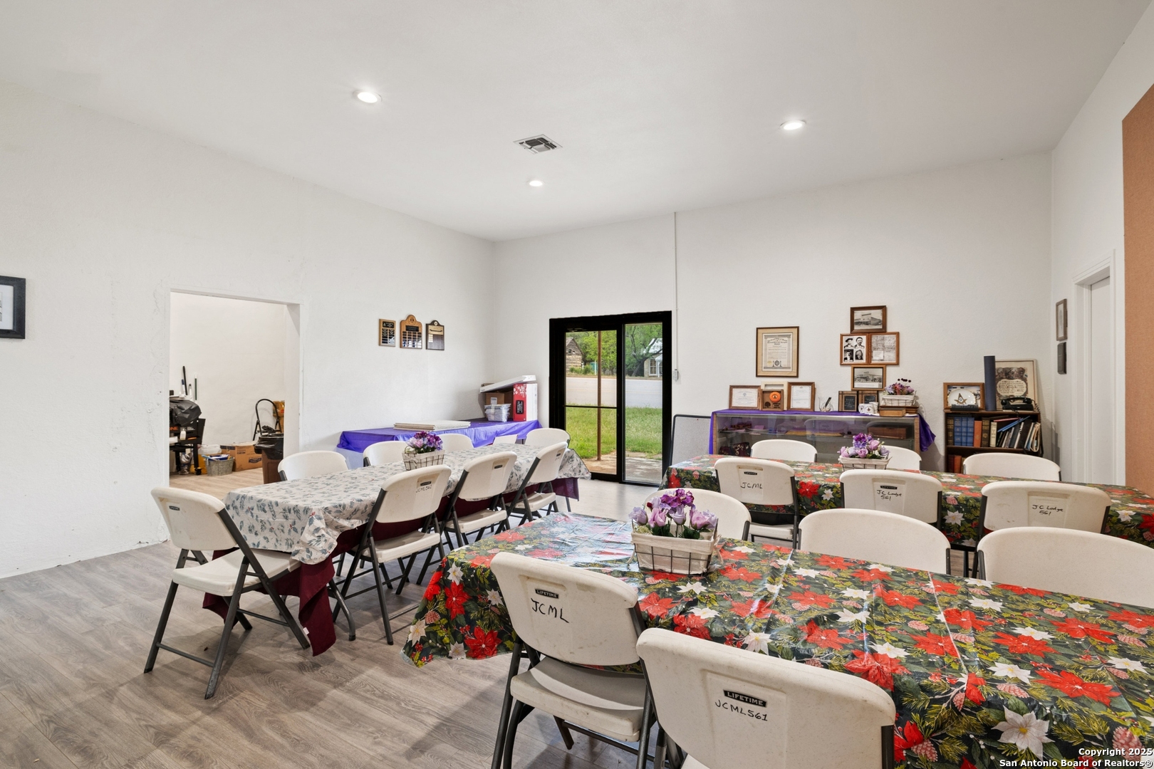 403 W Main Street Johnson City TX 78636