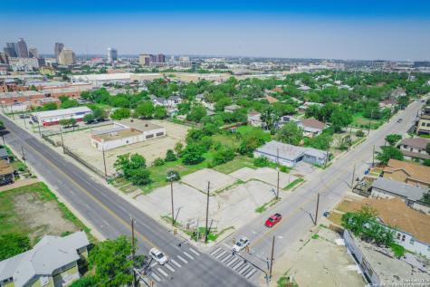 1533 E Houston Street San Antonio TX 78202