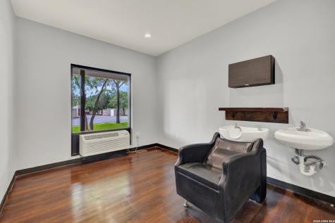 1209 Woodland Oaks Drive Schertz TX 78154
