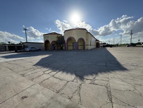 1501 W Us Highway 83 Alamo TX 78516