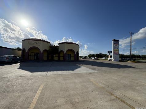 1501 W Us Highway 83 Alamo TX 78516