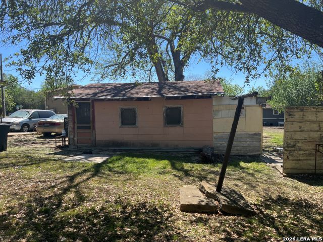 1952 W San Antonio New Braunfels TX 78130