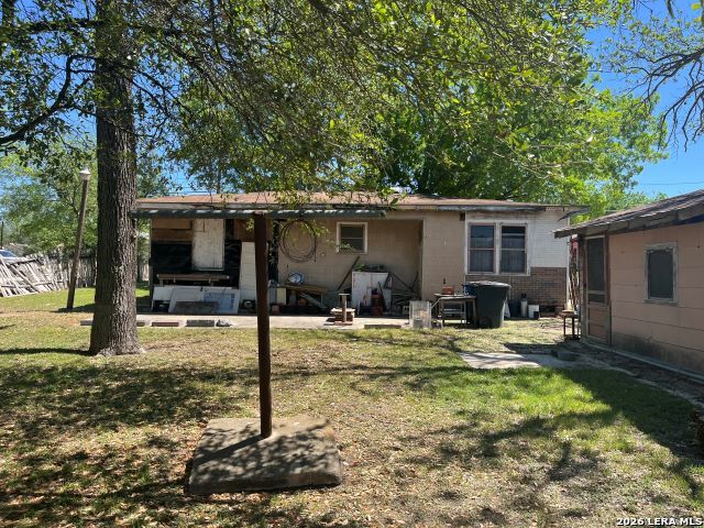 1952 W San Antonio New Braunfels TX 78130