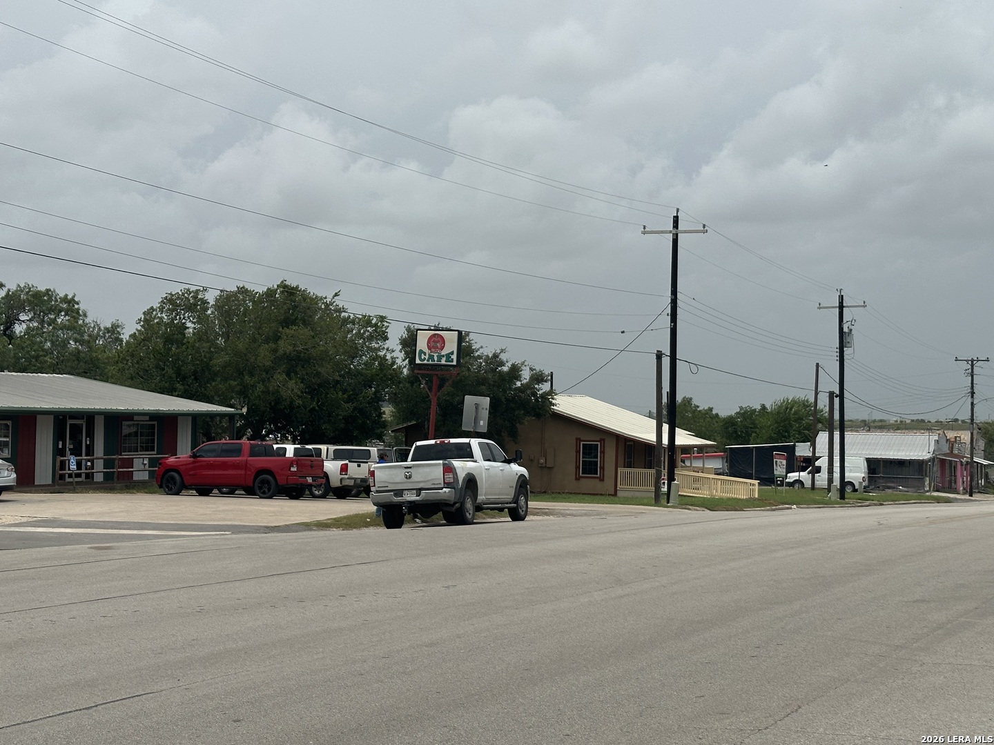 201 W Calvert Avenue Karnes City TX 78118