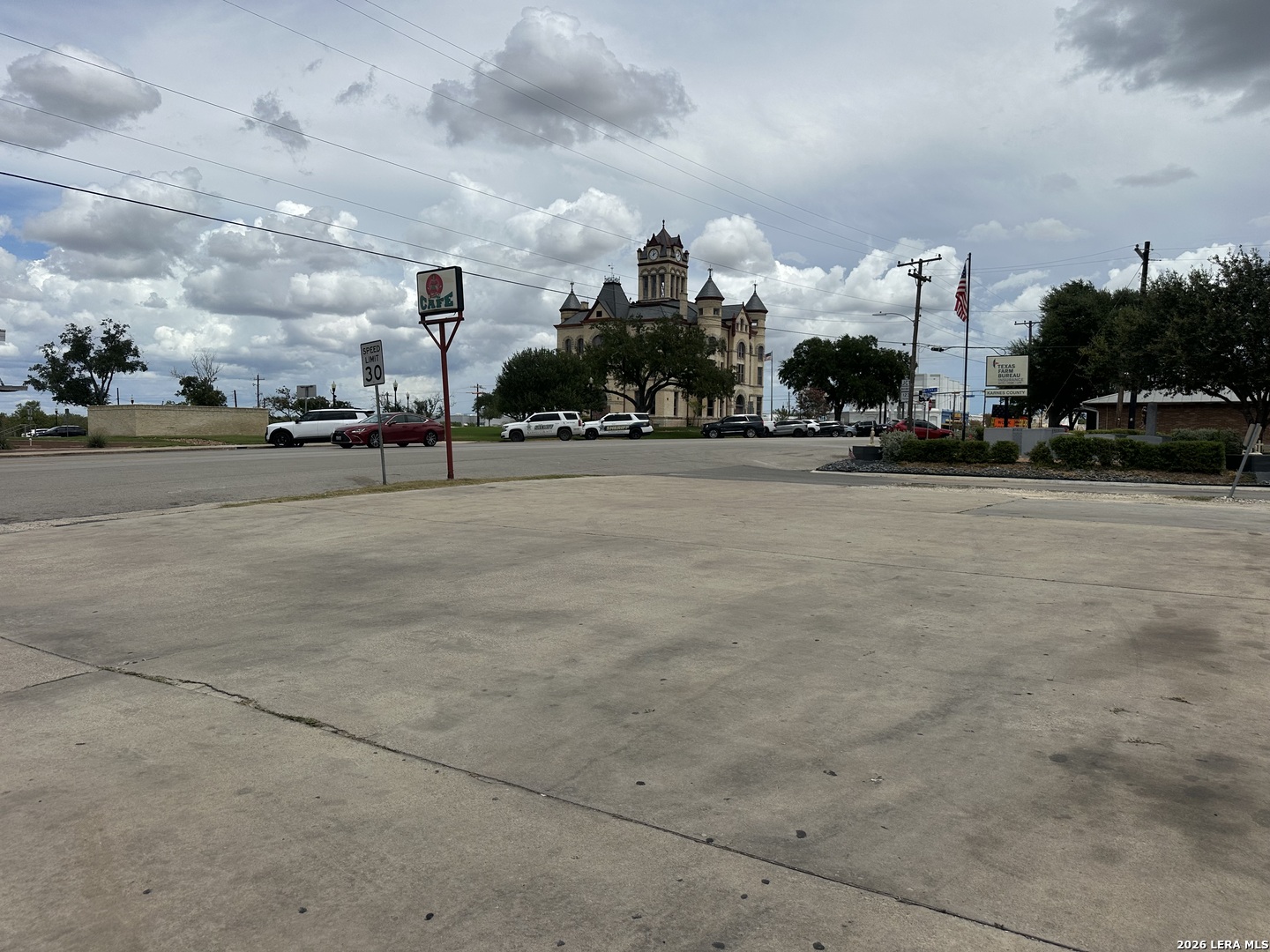 201 W Calvert Avenue Karnes City TX 78118