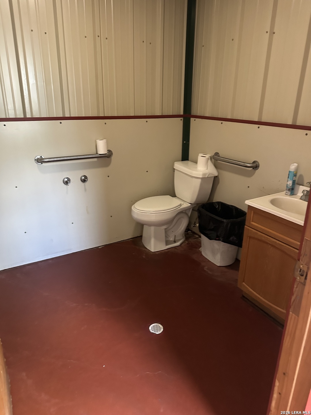 201 W Calvert Avenue Karnes City TX 78118