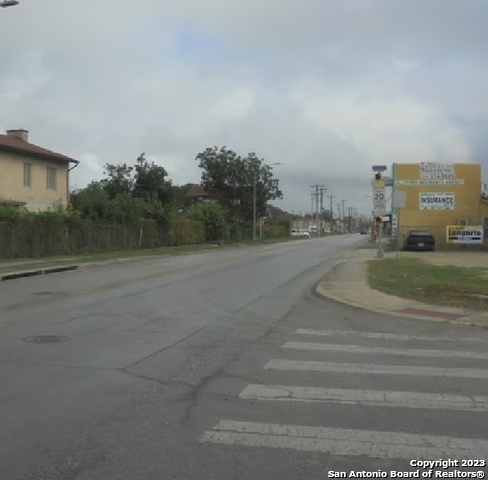 1802 N Zarzamora Street San Antonio TX 78201