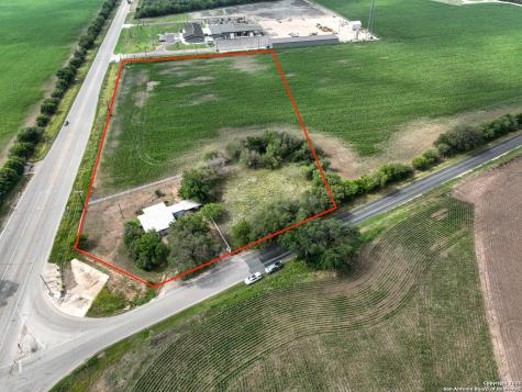 0000 Highway 173 N Hondo TX 78861