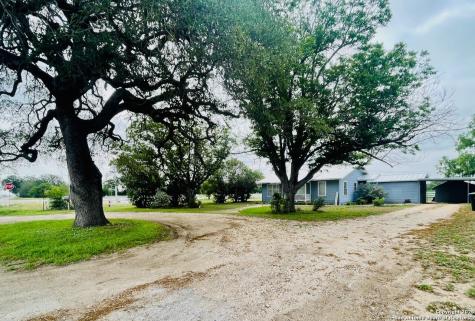 0000 Highway 173 N Hondo TX 78861