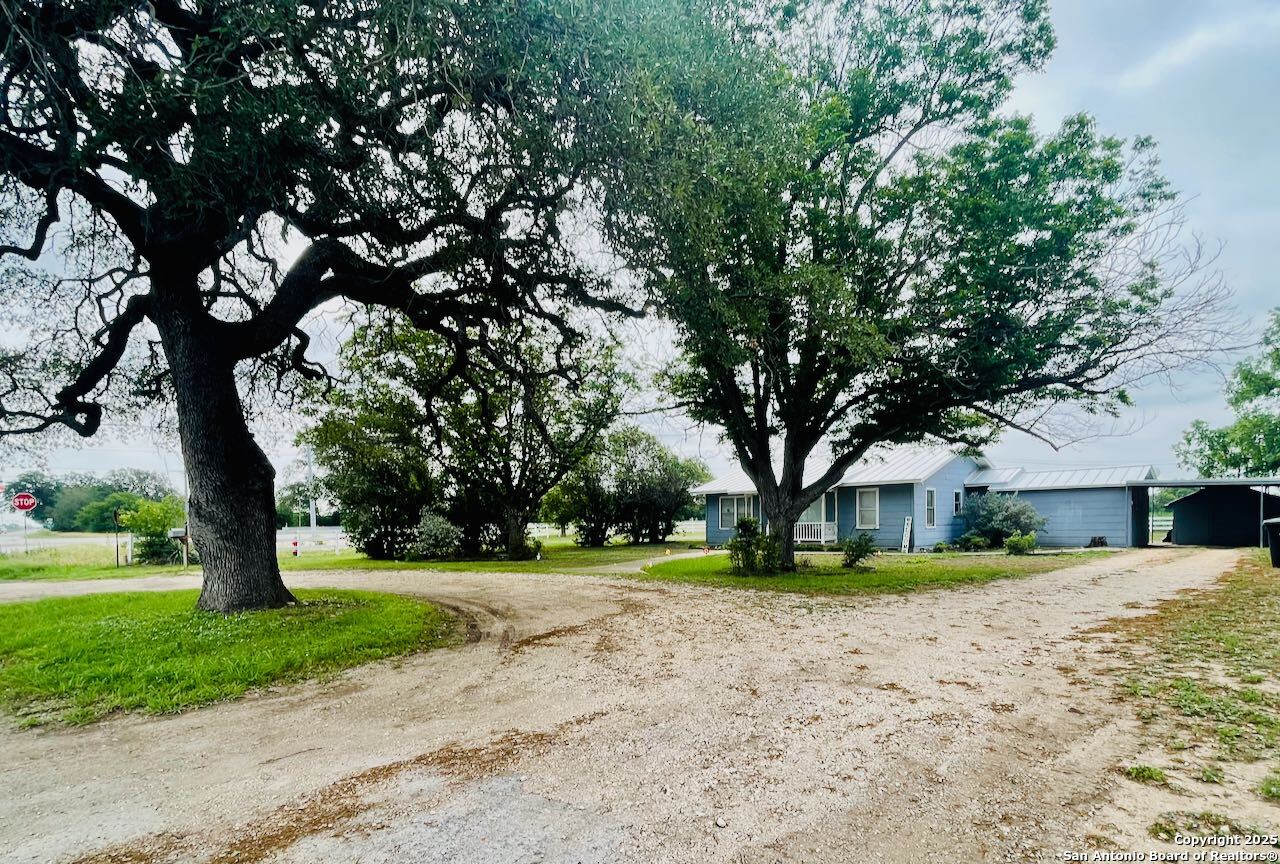 0000 Highway 173 N Hondo TX 78861