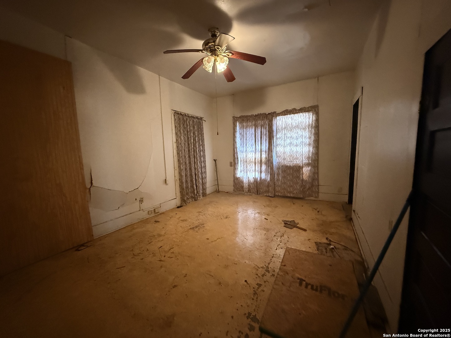 3203 W Commerce San Antonio TX 78207