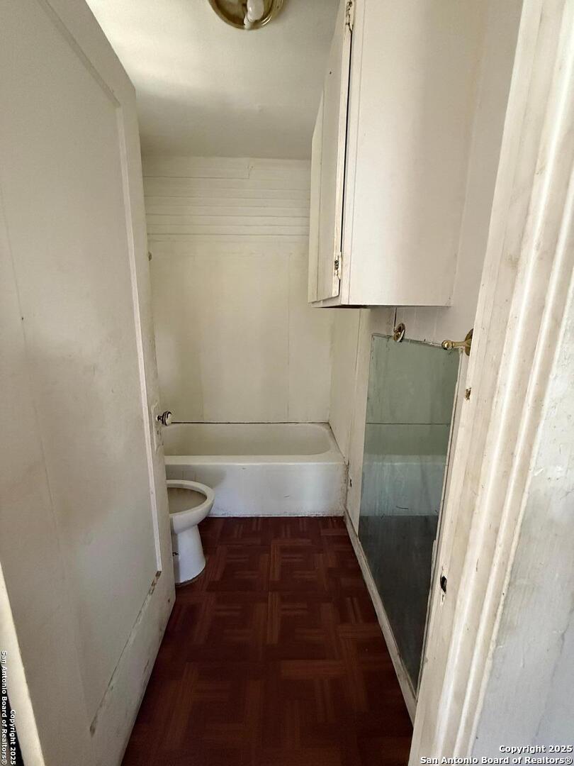 3203 W Commerce San Antonio TX 78207