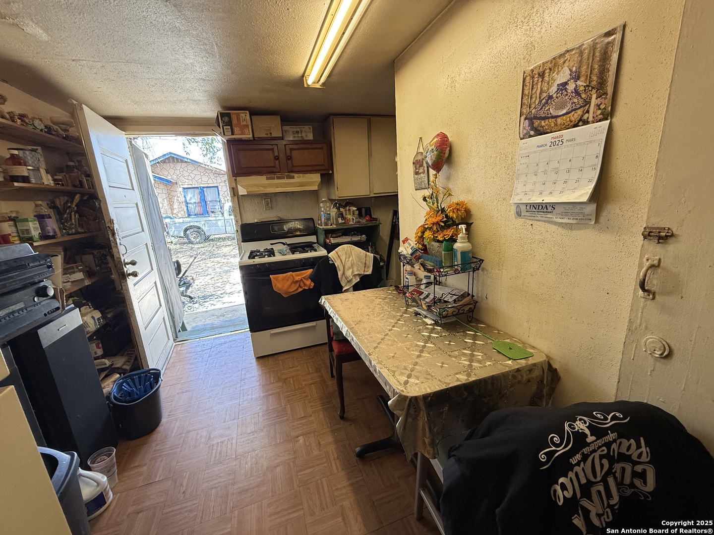 3203 W Commerce San Antonio TX 78207