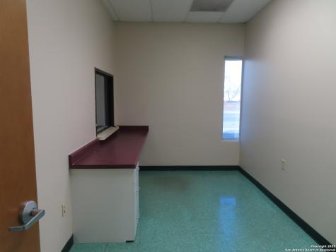 2614 W Commerce San Antonio TX 78207