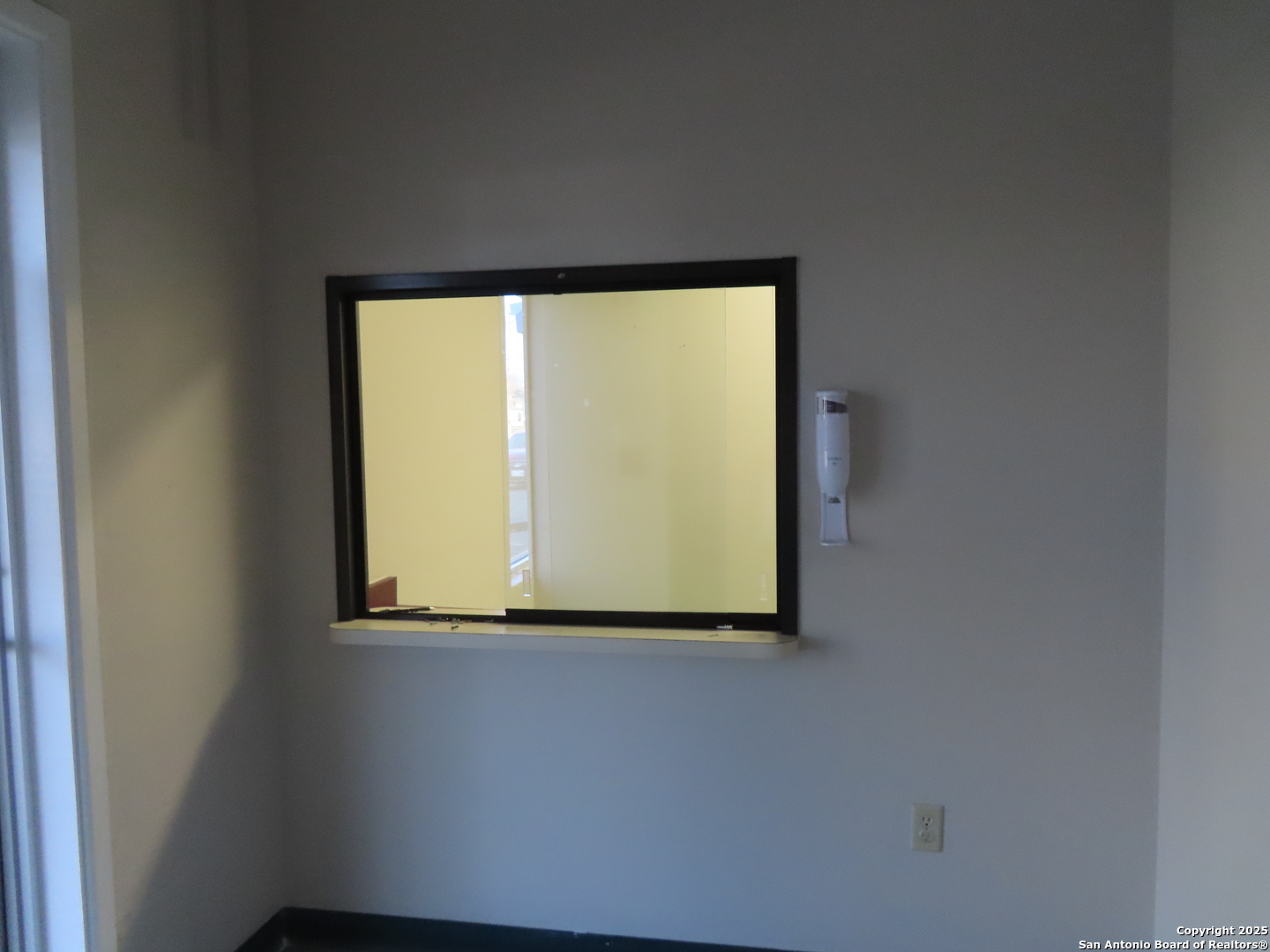 2614 W Commerce San Antonio TX 78207