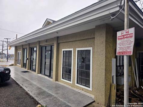 4631 Vance Jackson Road San Antonio TX 78230