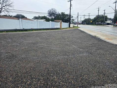 4631 Vance Jackson Road San Antonio TX 78230
