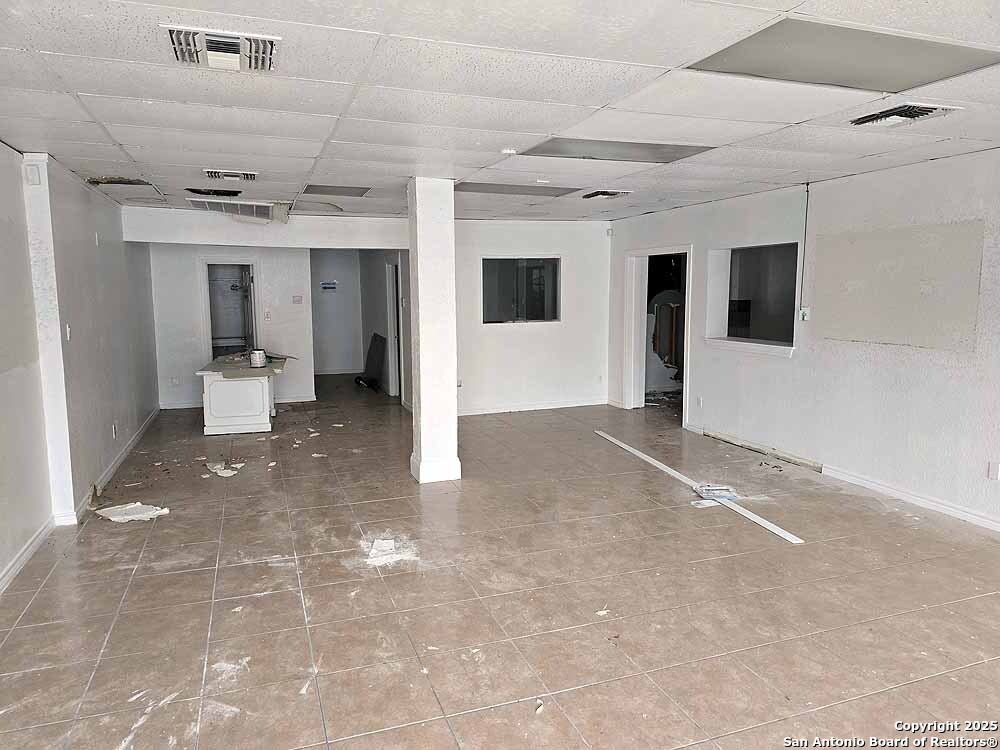 4631 Vance Jackson Road San Antonio TX 78230