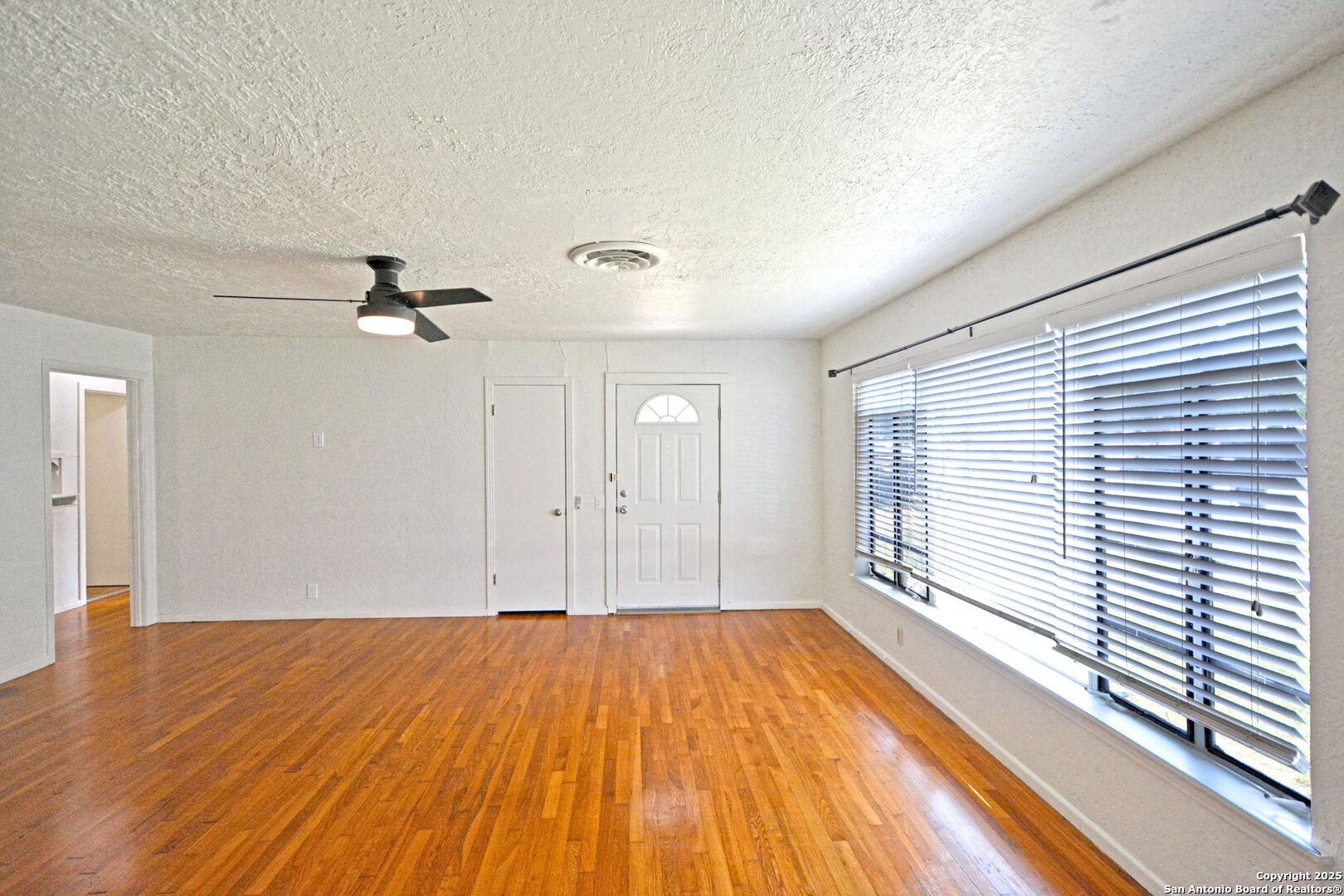 268 E Mill Street New Braunfels TX 78130