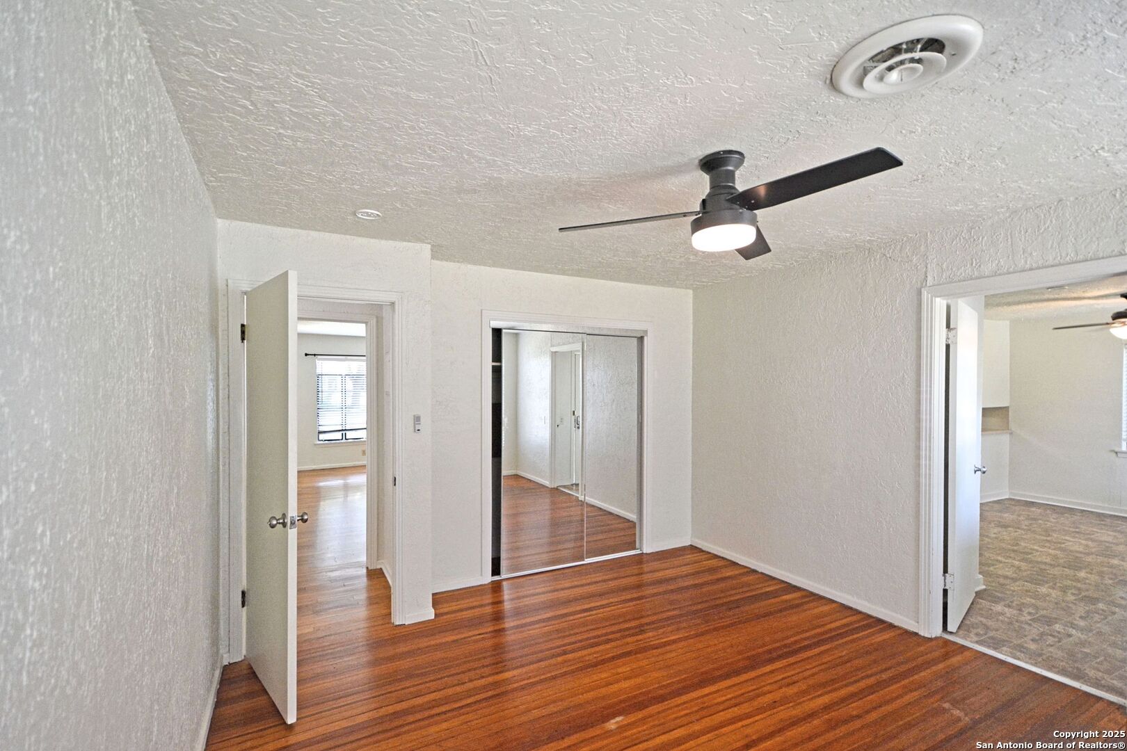 268 E Mill Street New Braunfels TX 78130