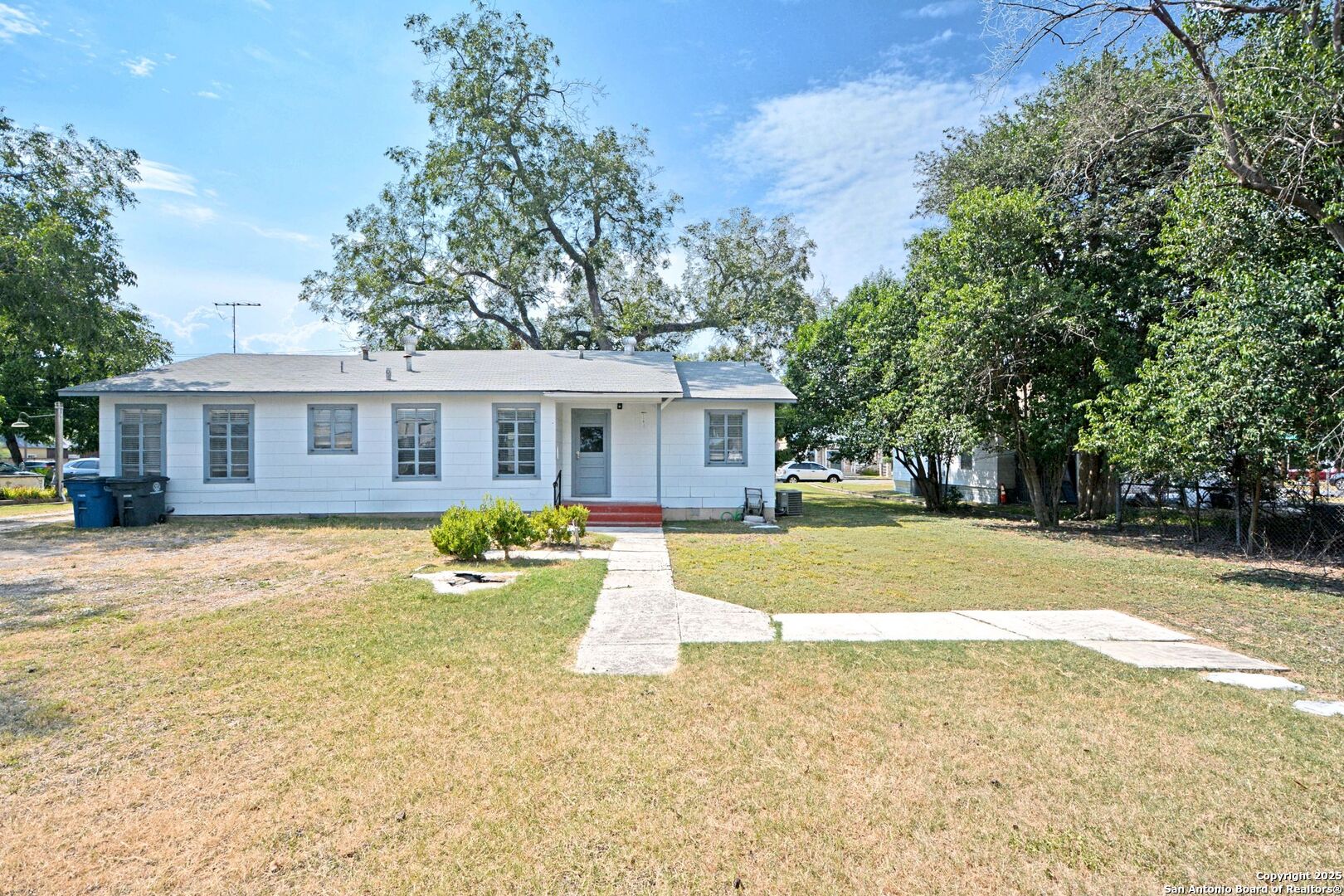 268 E Mill Street New Braunfels TX 78130