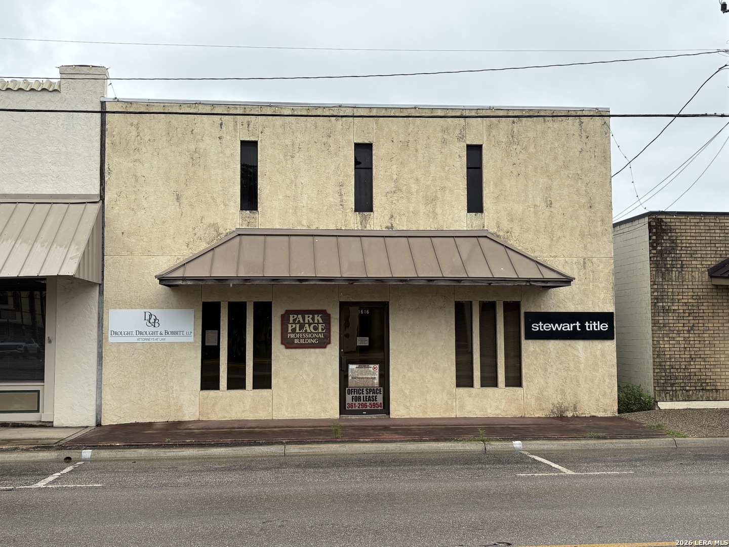 1616 Avenue M Hondo TX 78861