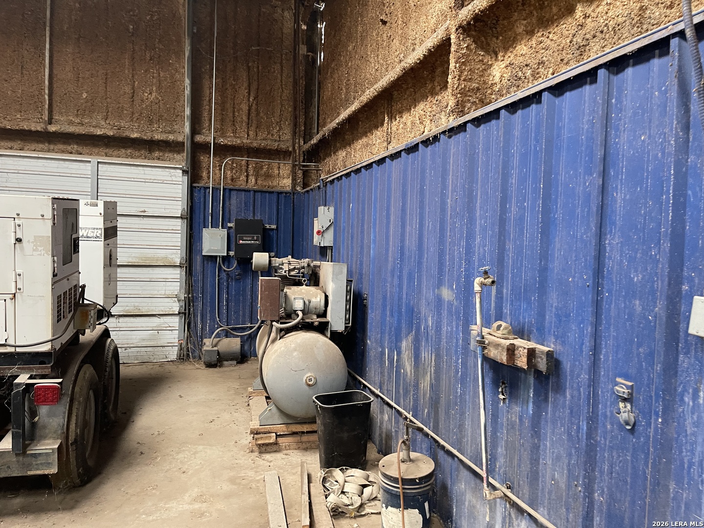 2081 Bi 35 E Pearsall TX 78061