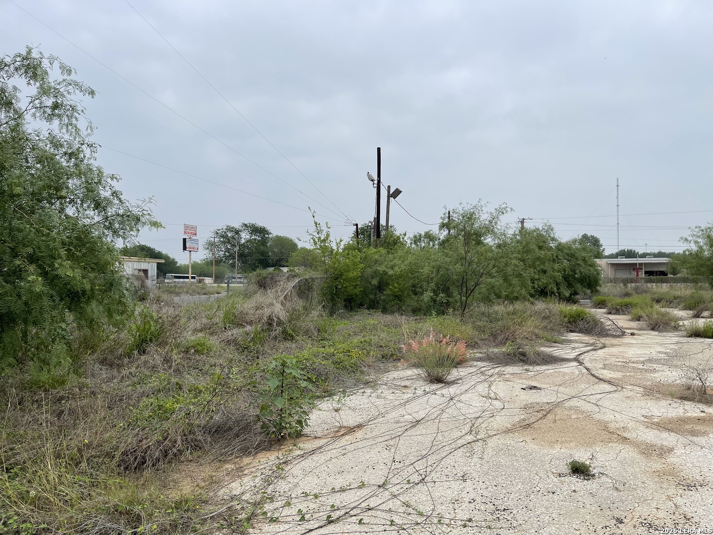 2081 Bi 35 E Pearsall TX 78061