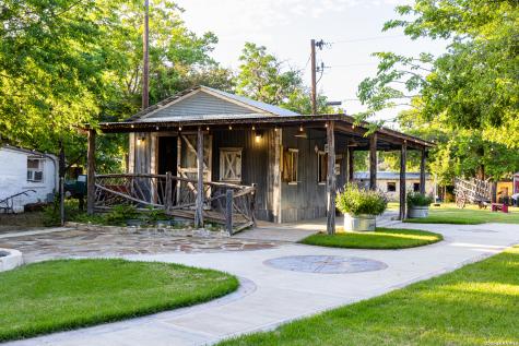 9878 State Highway 16 S Pipe Creek TX 78063