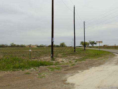00 Street Highway 173 Bigfoot TX 78005