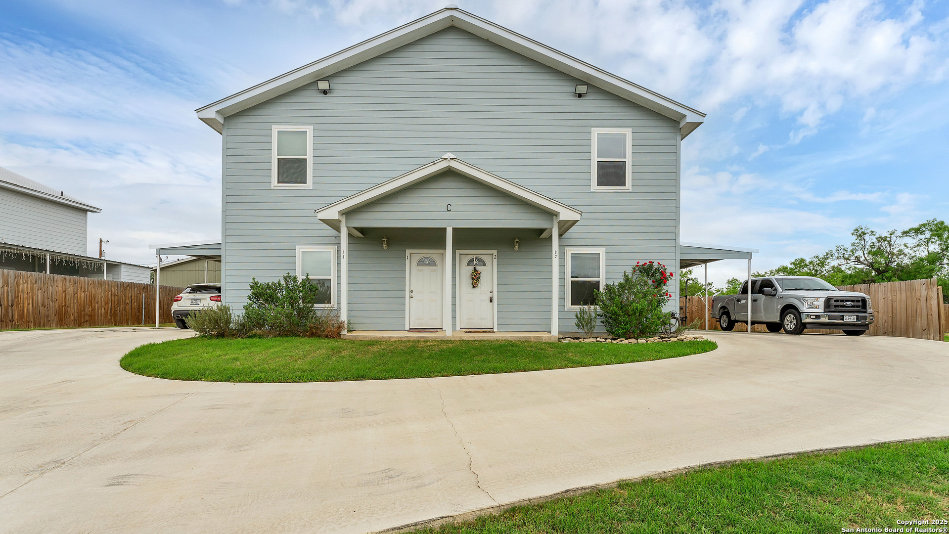 201 Lantana Floresville TX 78114