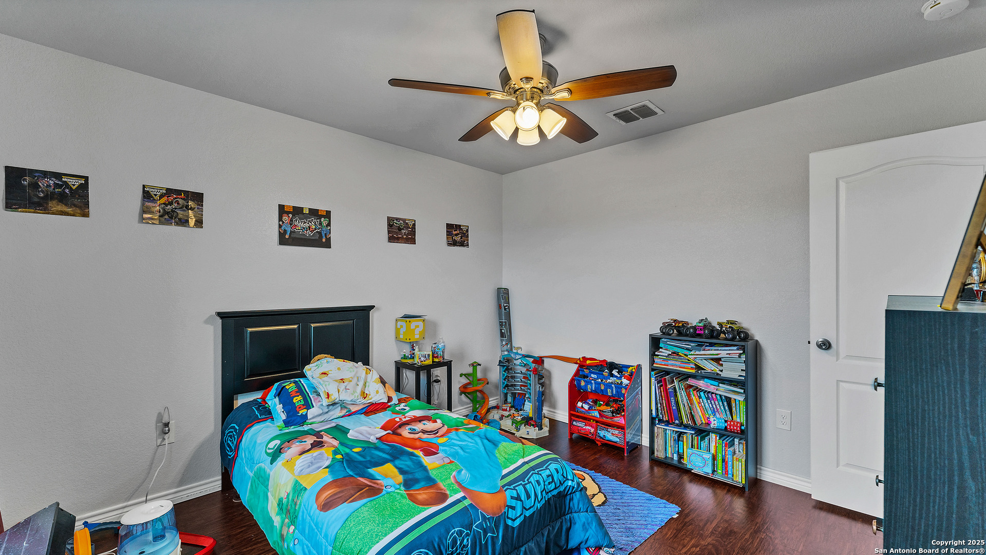 201 Lantana Floresville TX 78114