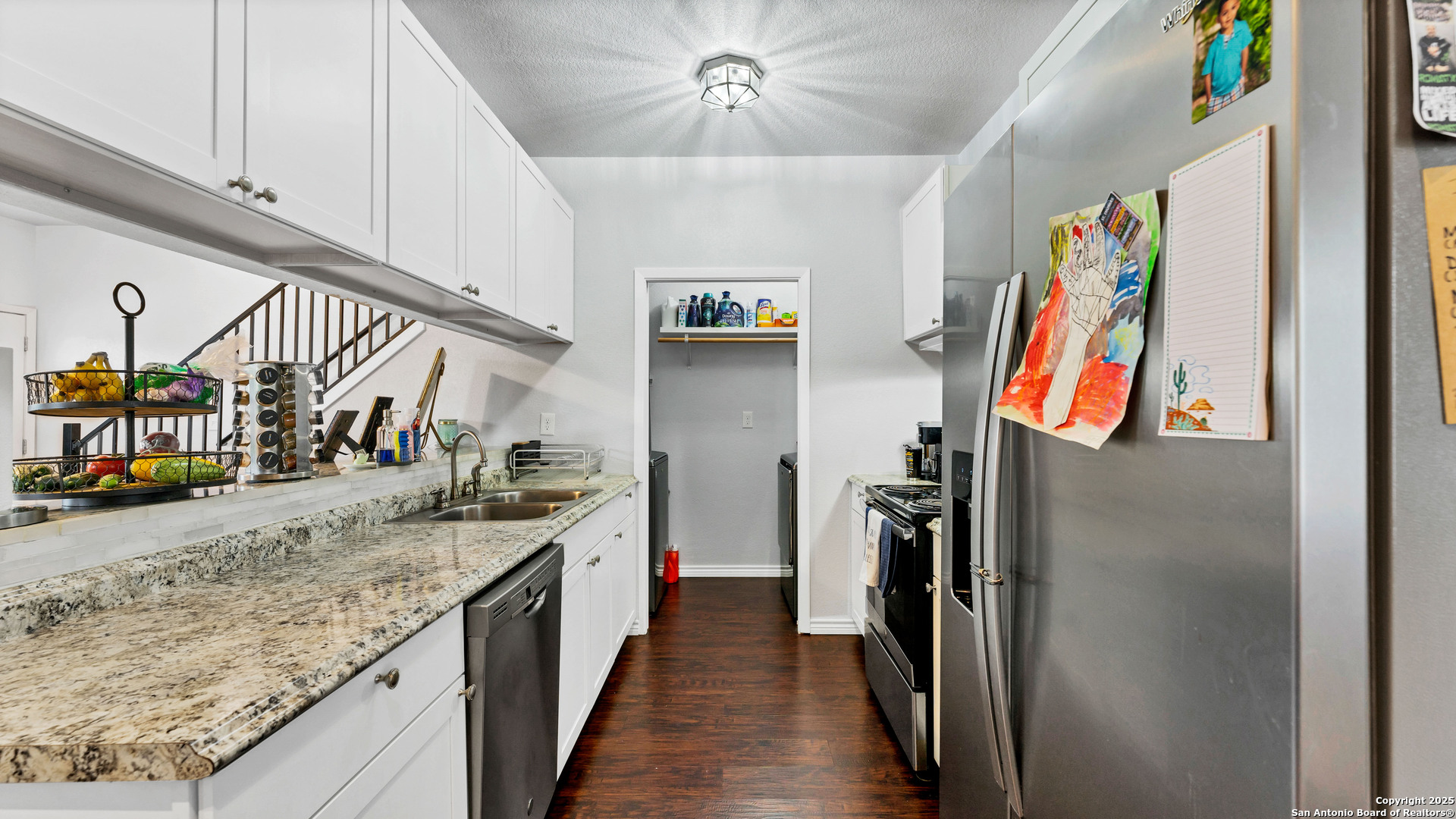 201 Lantana Floresville TX 78114