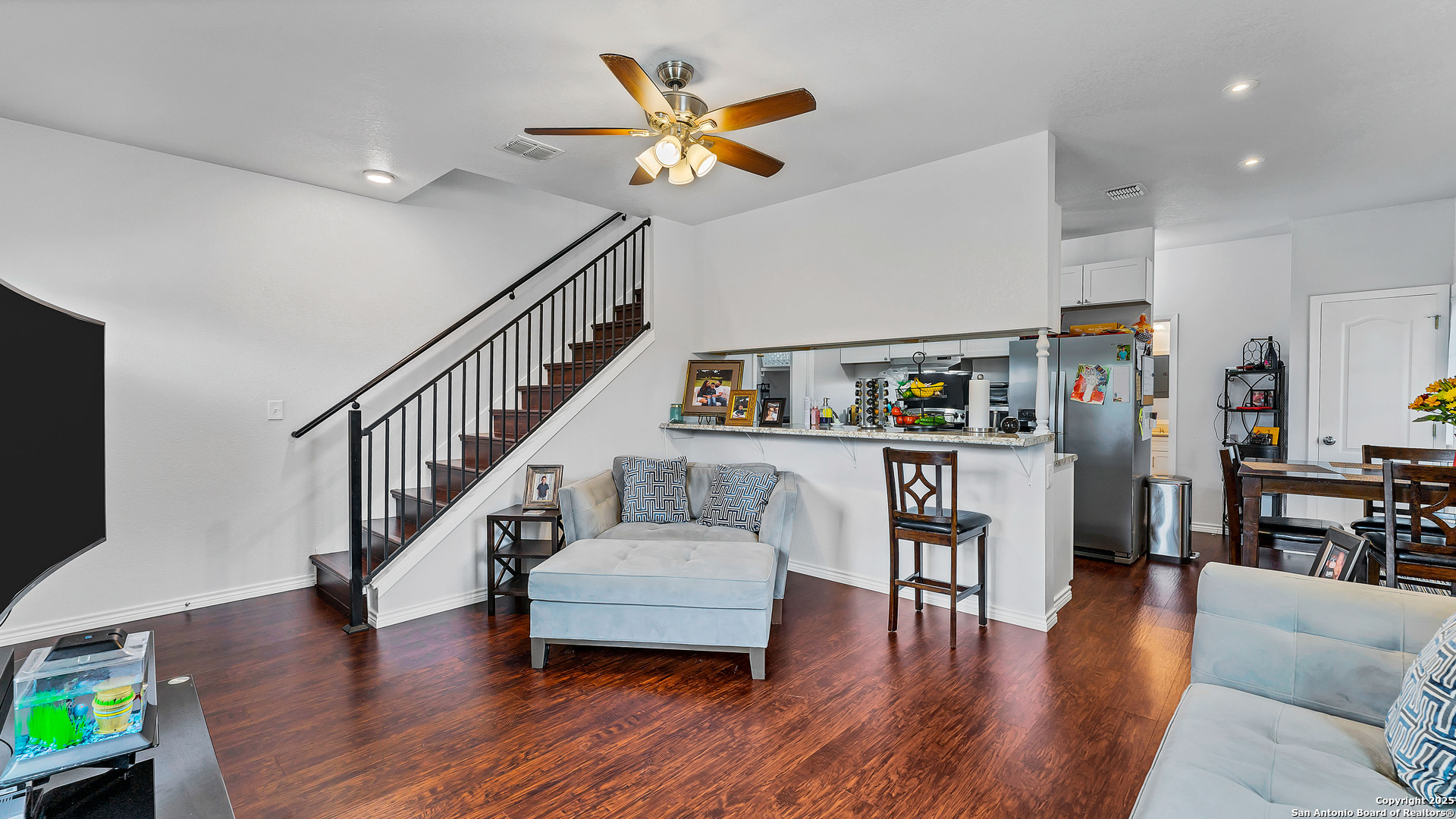 201 Lantana Floresville TX 78114