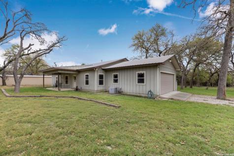 1811 N Llano Street Fredericksburg TX 78624