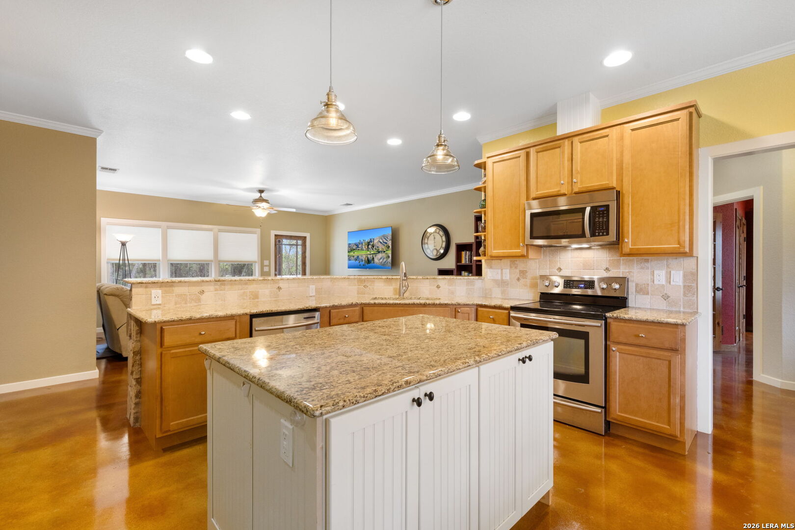 1811 N Llano Street Fredericksburg TX 78624