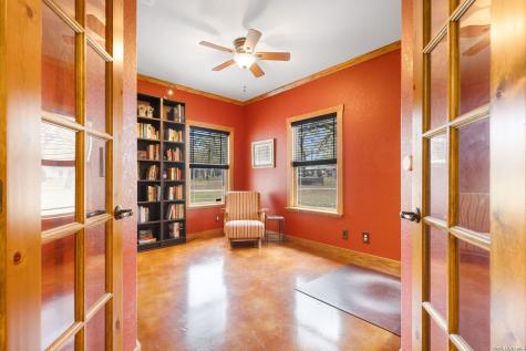1811 N Llano Street Fredericksburg TX 78624