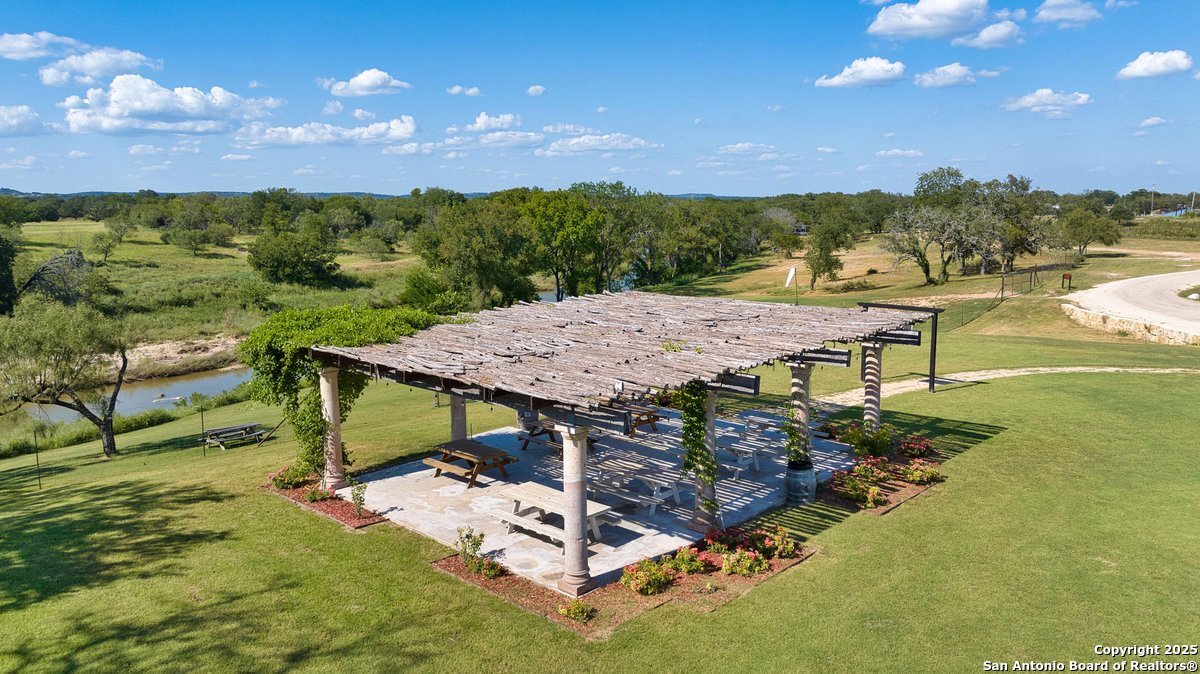 13502 Us Highway 290 Stonewall TX 78671