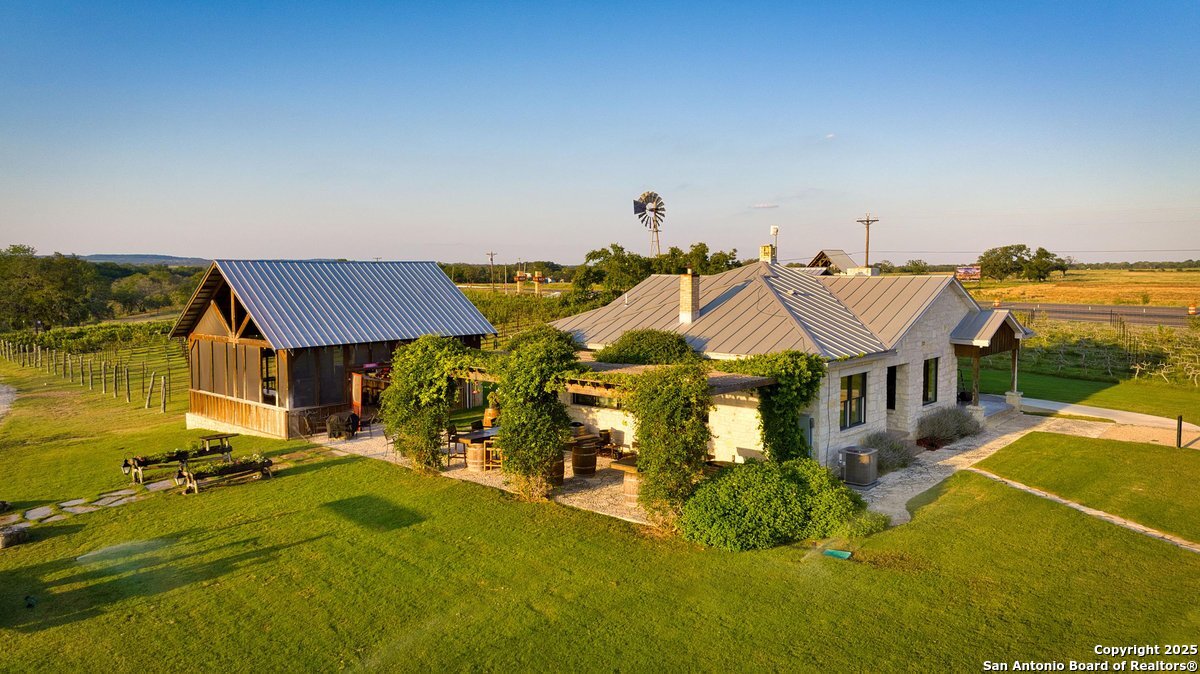 13502 Us Highway 290 Stonewall TX 78671