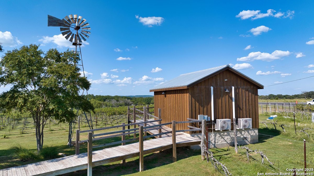 13502 Us Highway 290 Stonewall TX 78671