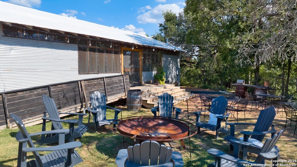 13502 Us Highway 290 Stonewall TX 78671